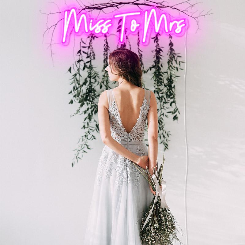 Miss To Mrs neon lights - neonpartys.co.uk