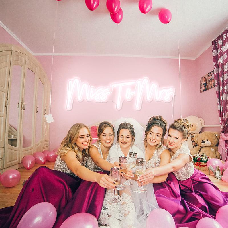 Miss To Mrs neon lights - neonpartys.co.uk