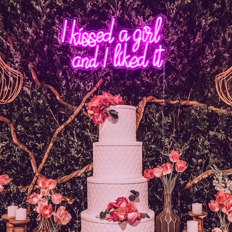 I Kissed a Girl and I Liked It - neonpartys.co.uk
