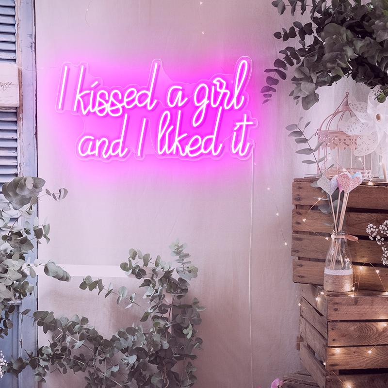 I Kissed a Girl and I Liked It - neonpartys.co.uk